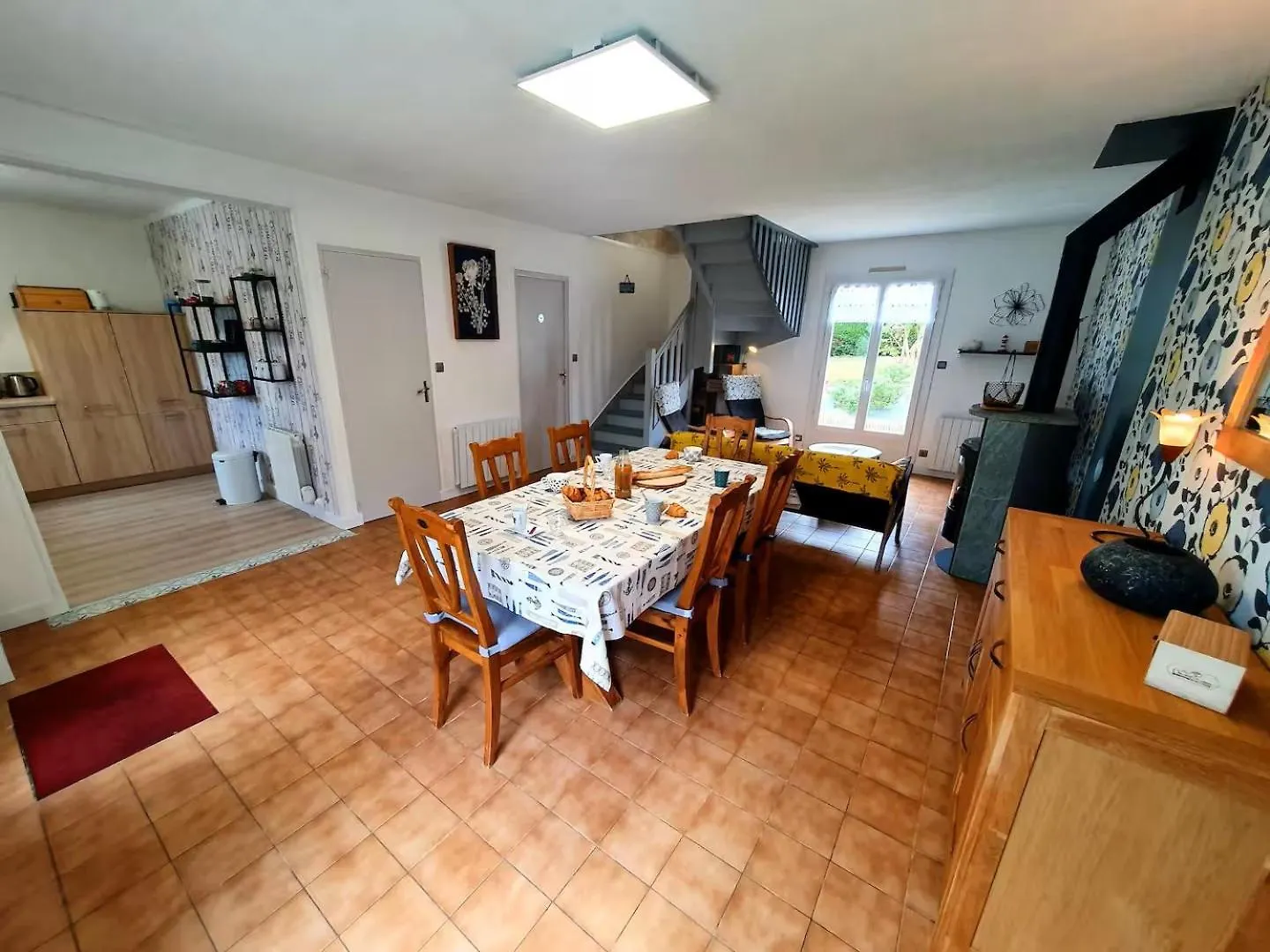 L'Abri Hotel Tremuson France